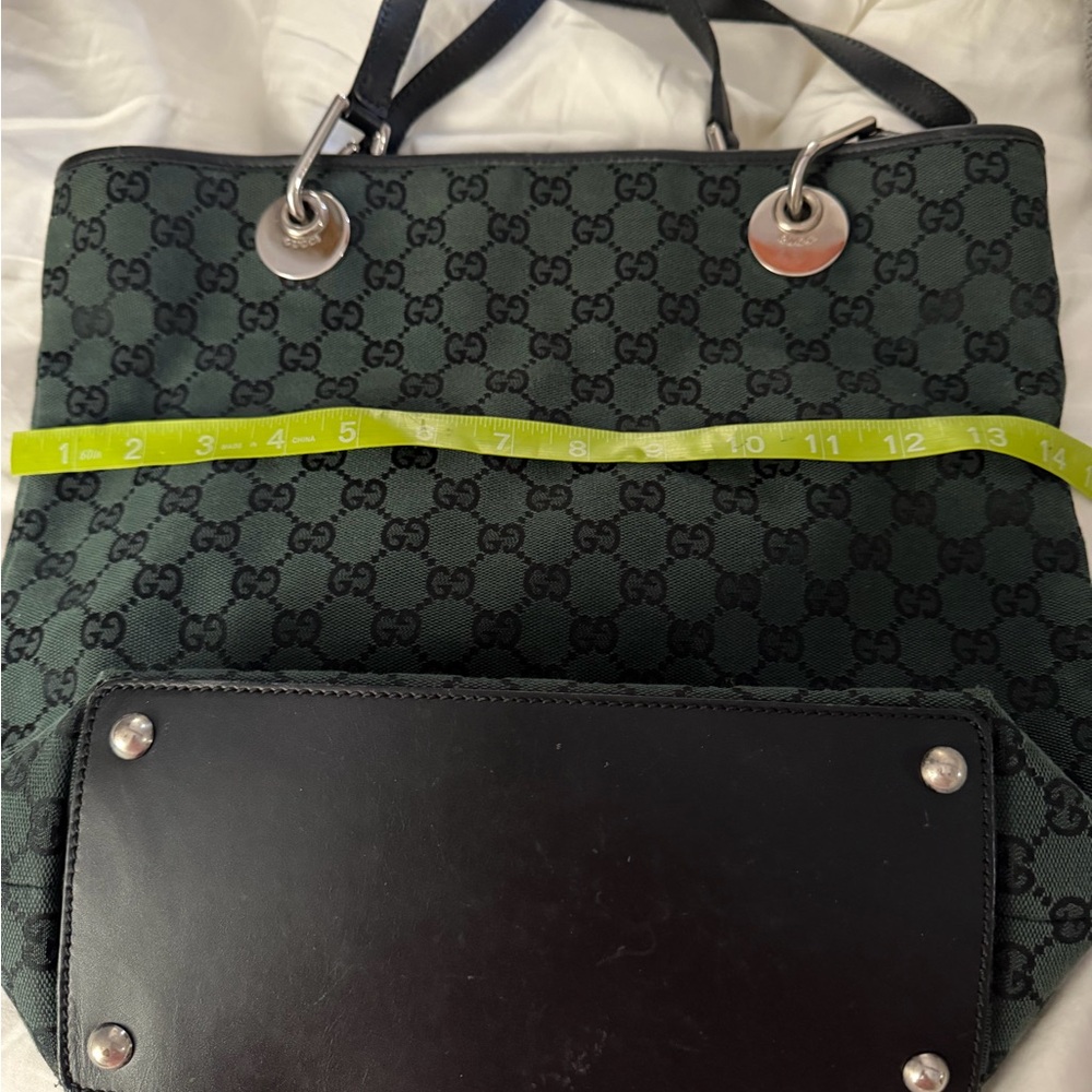 Authentic Classic Gucci Black and Green Tote Bag in spectacular condition.